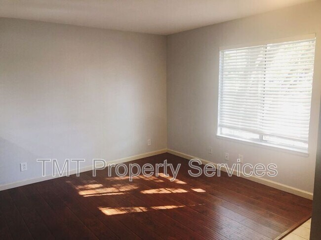 Building Photo - 169 Pierpoint Cir