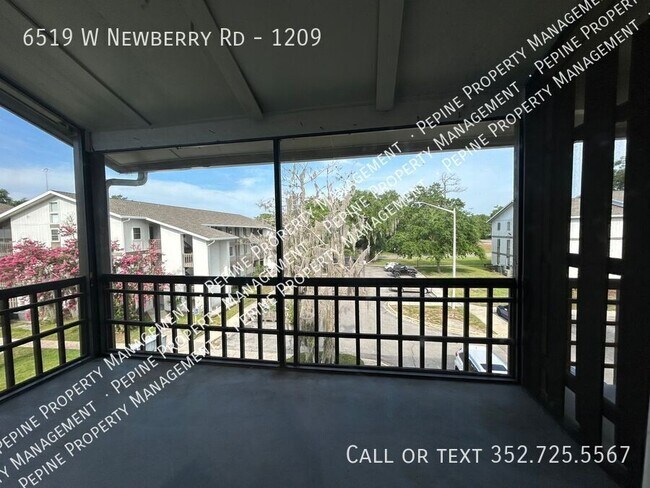 Building Photo - 6519 W Newberry Rd