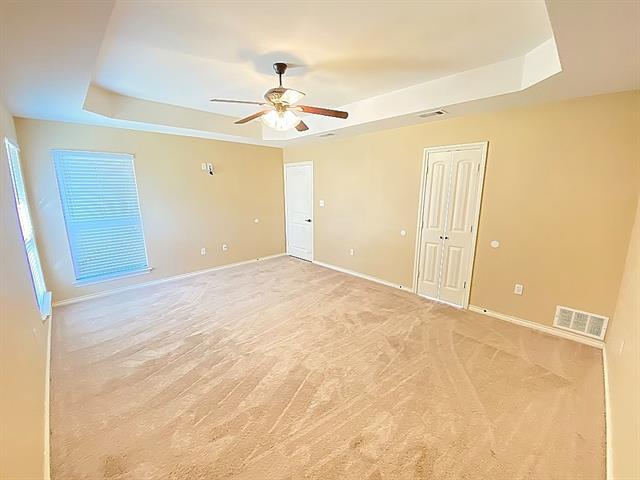 Building Photo - 132 Hedgerow Ln