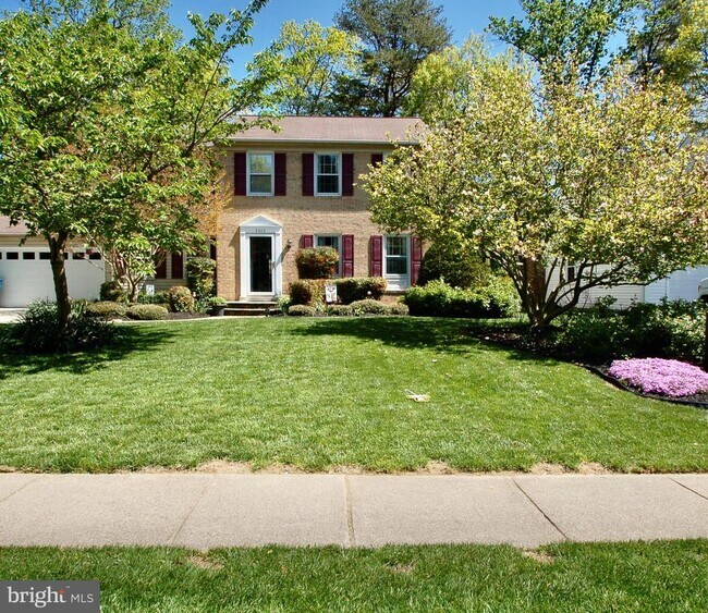 Building Photo - 9012 Penn Manor Ct