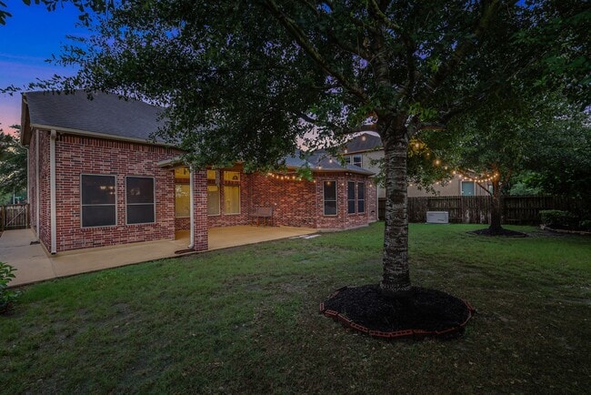 Building Photo - 10423 Hatcher Dr