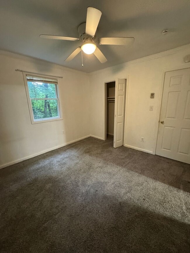 Building Photo - 224 Laurel Gap Ridge