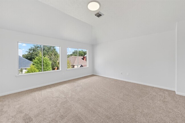 Building Photo - 7115 Renfro Dr