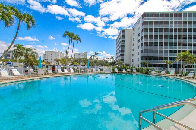 Building Photo - ** OFF-SEASONAL OR 6 MONTHS AND 1 DAY ANNU...