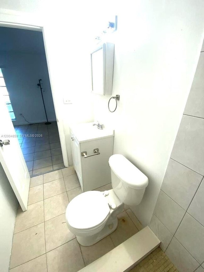 Building Photo - 7256 SW 94th Pl