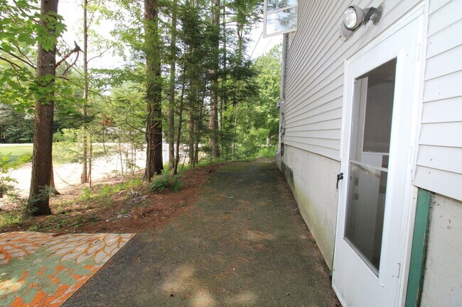 Building Photo - 21 Hunter Dr