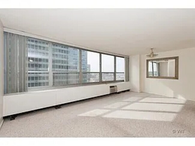 Building Photo - 3550 N Lake Shore Dr