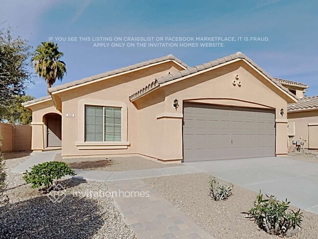 Building Photo - 552 S 167th Ln