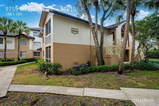 Building Photo - 9755 Westview Dr