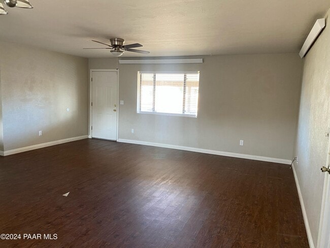 Building Photo - 4500 N Carla Vista Dr