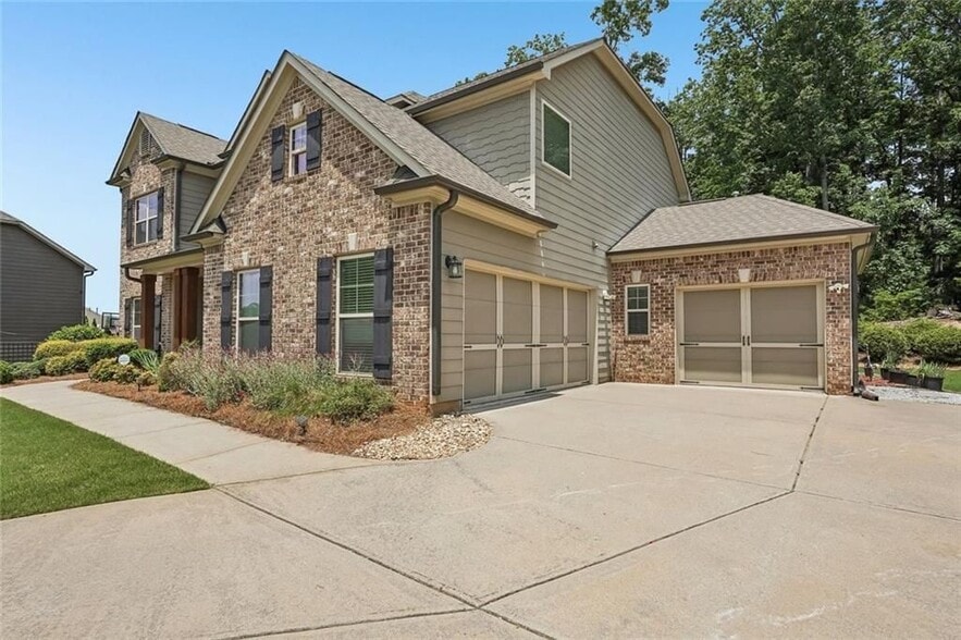 Building Photo - 5811 Kendrix Ridge Dr