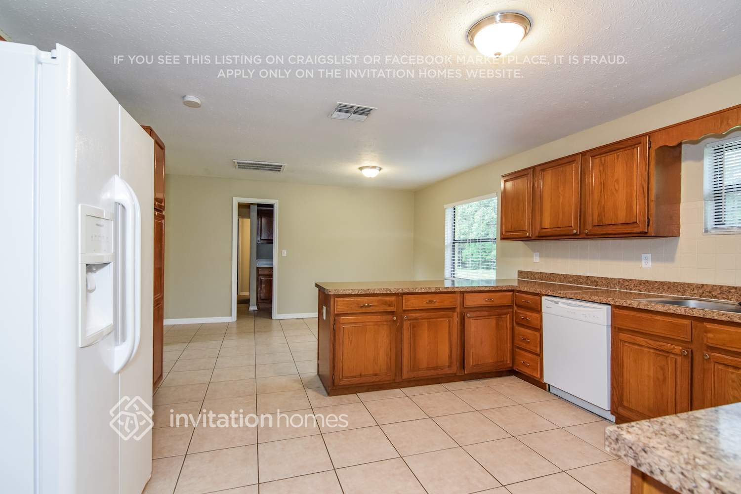 Building Photo - 5840 Carina Trce