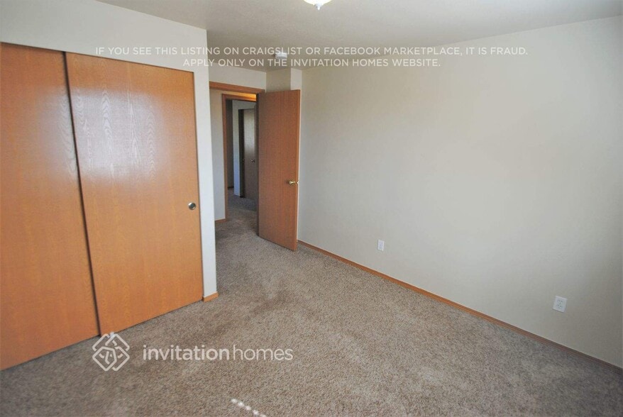 Building Photo - 19629 14th Ave Ct E