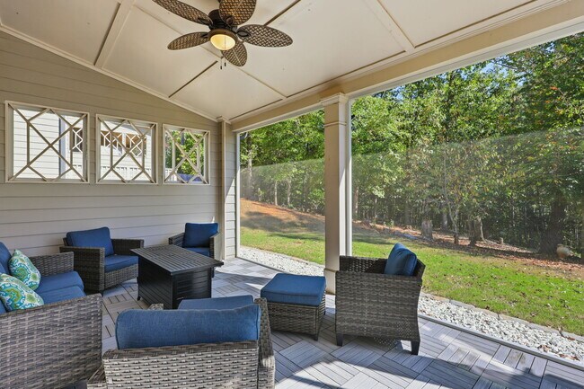 Building Photo - 3247 Hawthorne Path