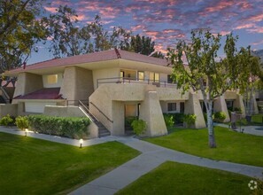 Building Photo - 2820 N Arcadia Ct