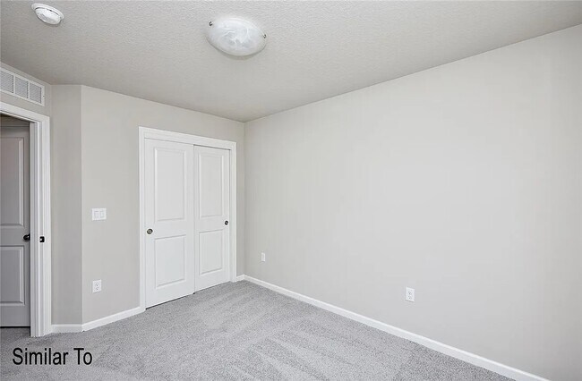 Building Photo - 828 Oakmont Pl