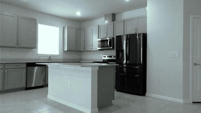 Building Photo - 7641 Syracuse Dr