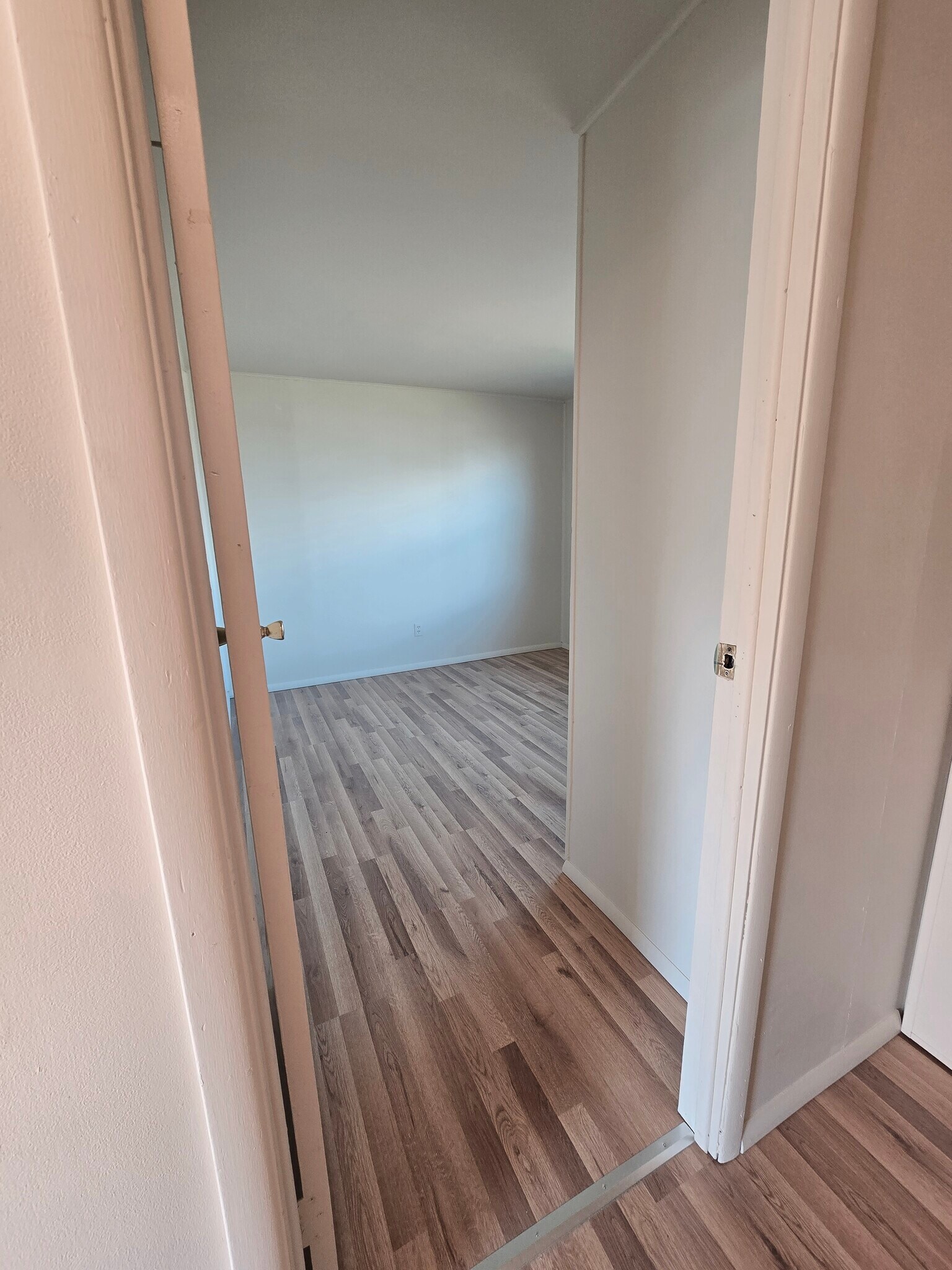 Building Photo - 168 Sackett Rd