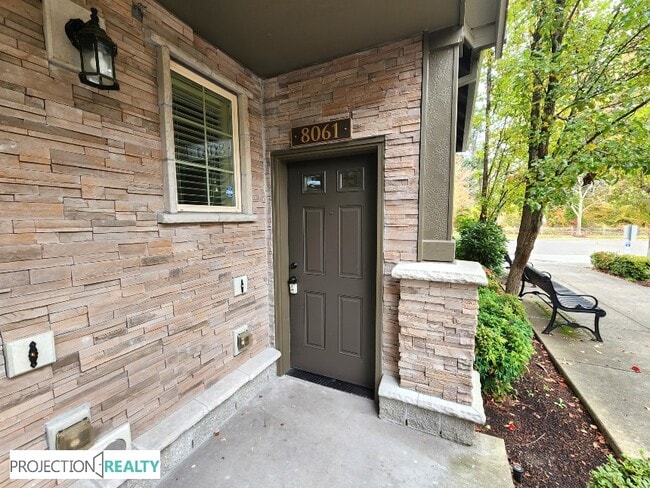 Building Photo - 8061 NE Rockne Way