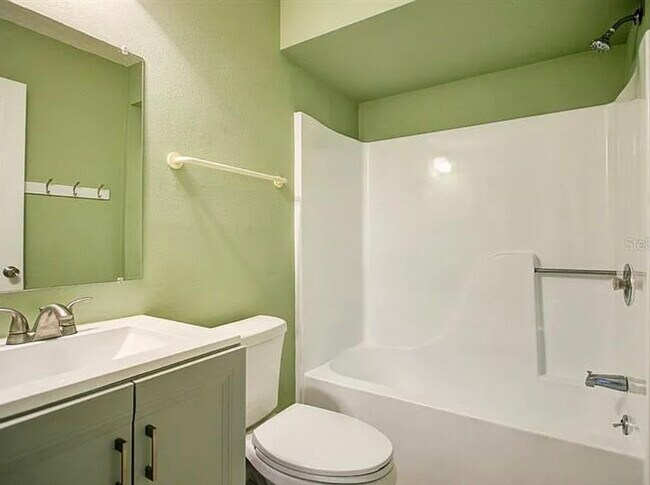 Building Photo - 243 Ridgecrest Loop