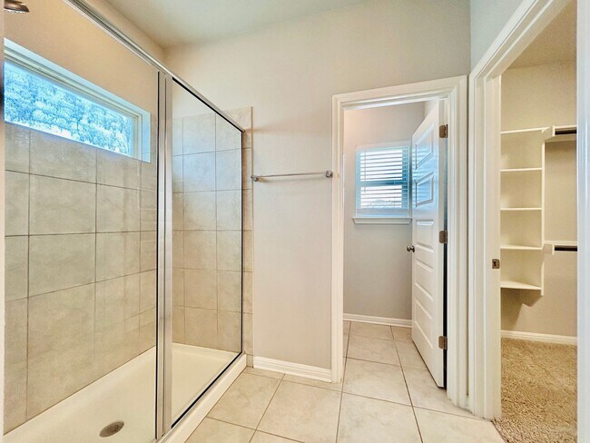 Building Photo - 1156 Capra Ln