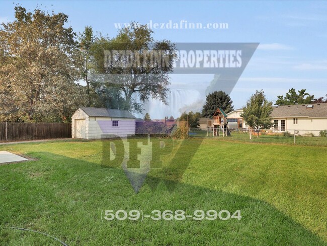Building Photo - 2 Bed, 1 Bath in NE Spokane Valley Availab...