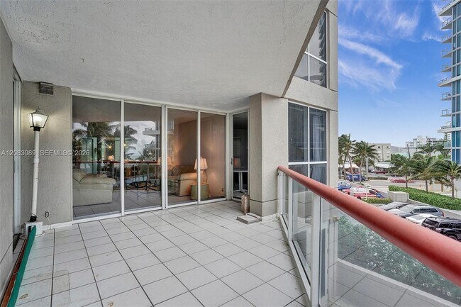 Building Photo - 6767 Collins Ave