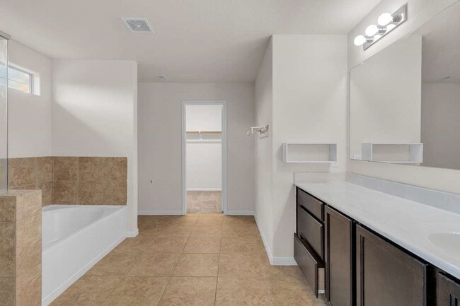 Building Photo - 19239 Midnight Glen Dr