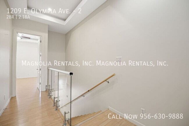 Building Photo - 1209 E Olympia Ave