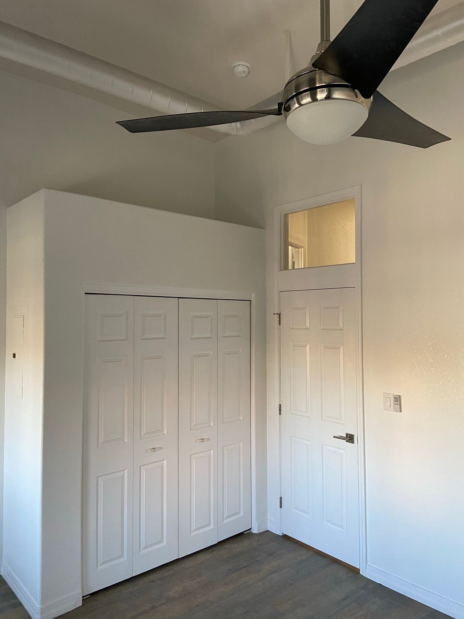 Building Photo - 325 S Union Ave