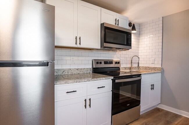 Building Photo - Discover Modern Living at Genesis Apartments – Cleveland, TN