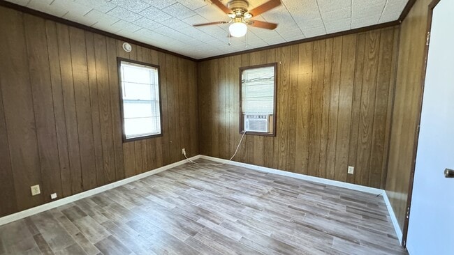 Building Photo - 1135 Fern St
