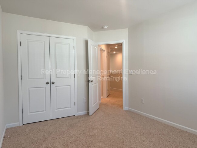 Building Photo - 828 Old Tarboro Rd