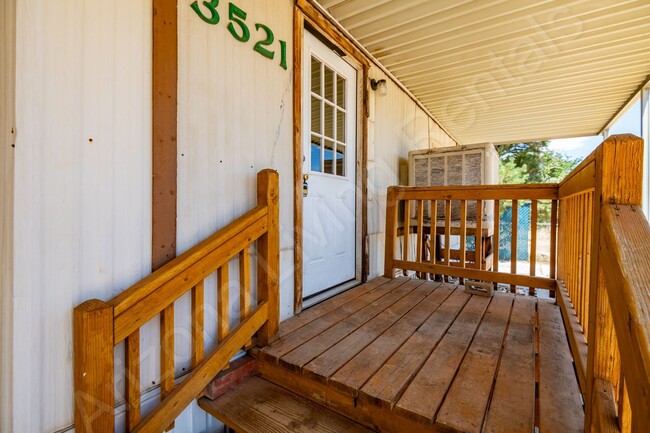 Building Photo - MOVE IN SPECIAL, $475 OFF FIRST MONTH