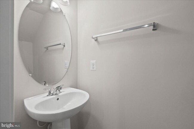 Building Photo - 4128 Legato Rd