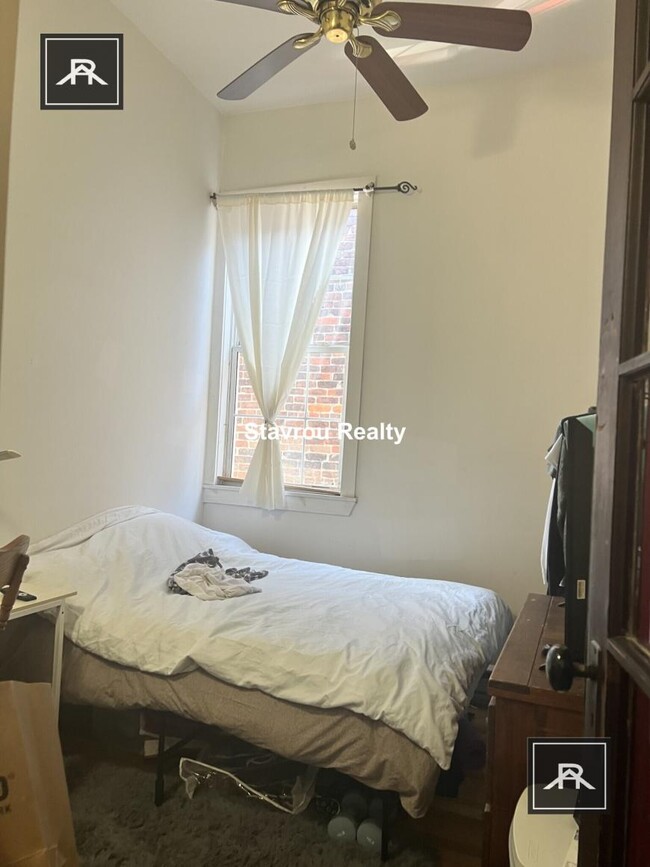 Building Photo - 3 bedroom in Brookline MA 02445