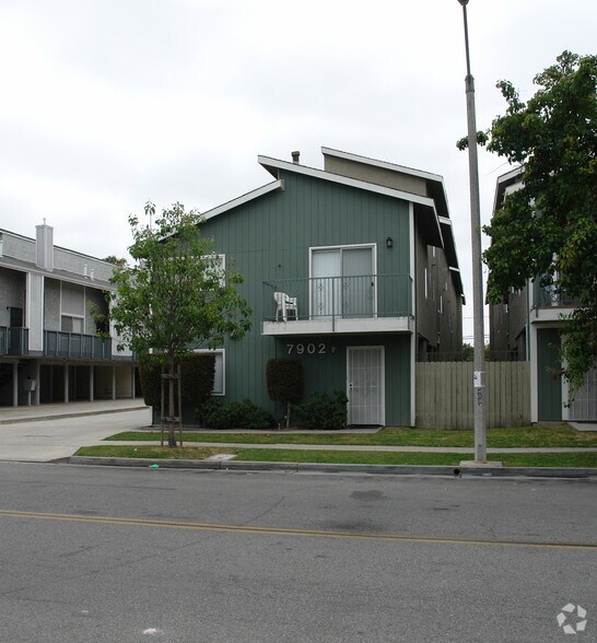 Building Photo - 7902 Holt Ave.