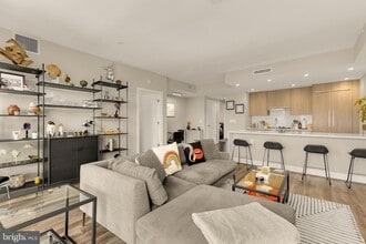 Building Photo - 1628 11th St NW