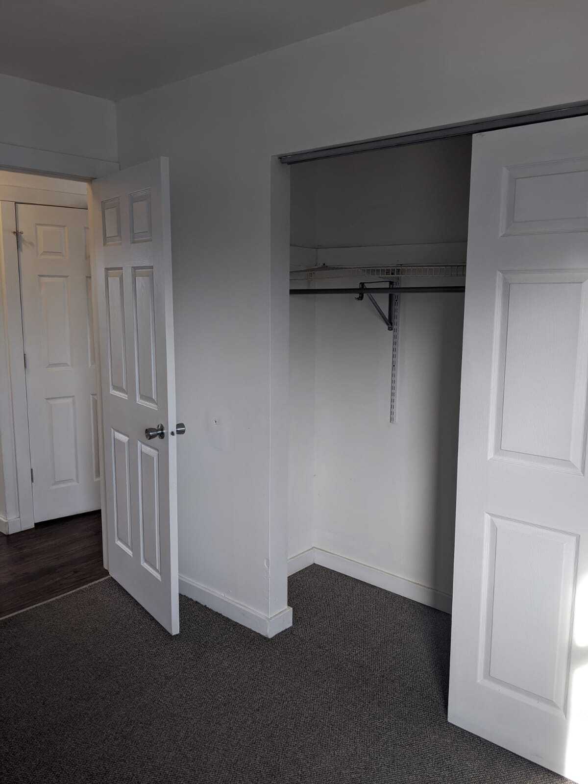 Bedroom-1, closet - 1227 Hilltop Dr