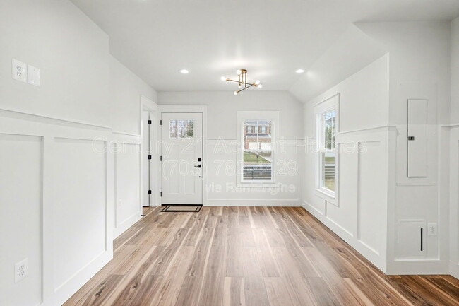 Building Photo - 12101 Fort Washington Rd