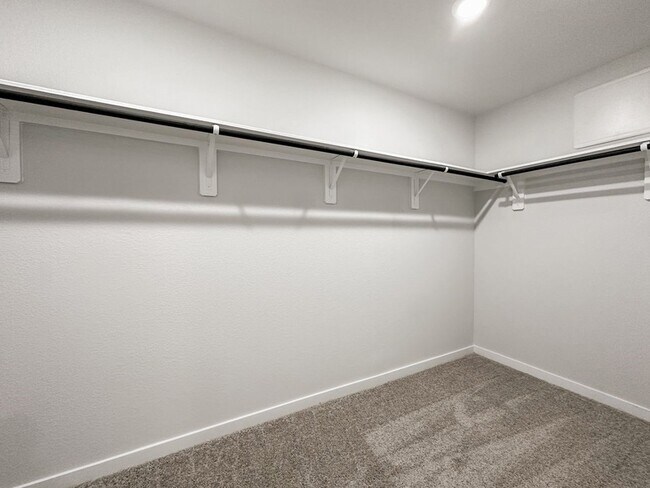 Building Photo - 7934 Alset Dr