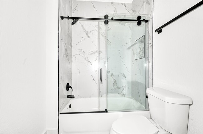 Building Photo - 2595 Paul Quinn St