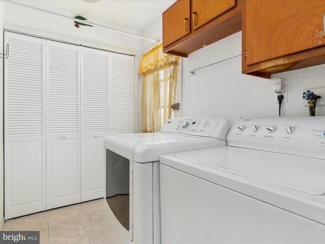 Building Photo - 4405 Manor Hall Ln