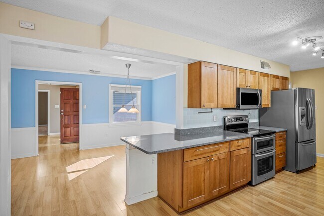 Building Photo - 8044 Neshoba Rd