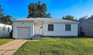 Building Photo - 3205 NW 31st St
