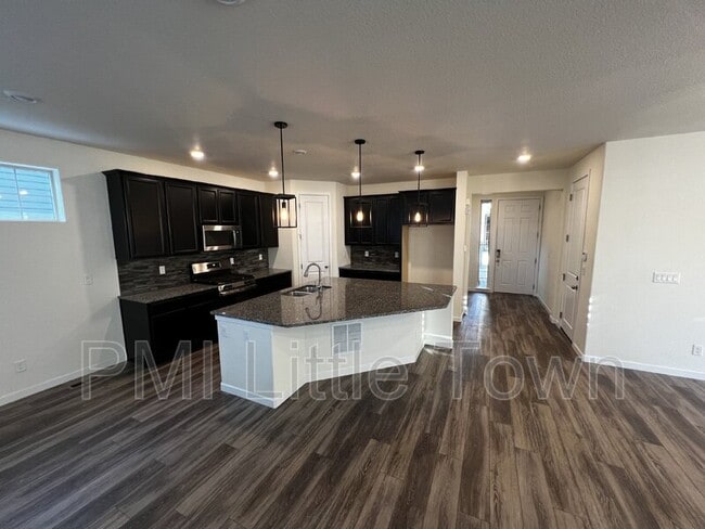 Building Photo - 9270 Inca Dove Cir