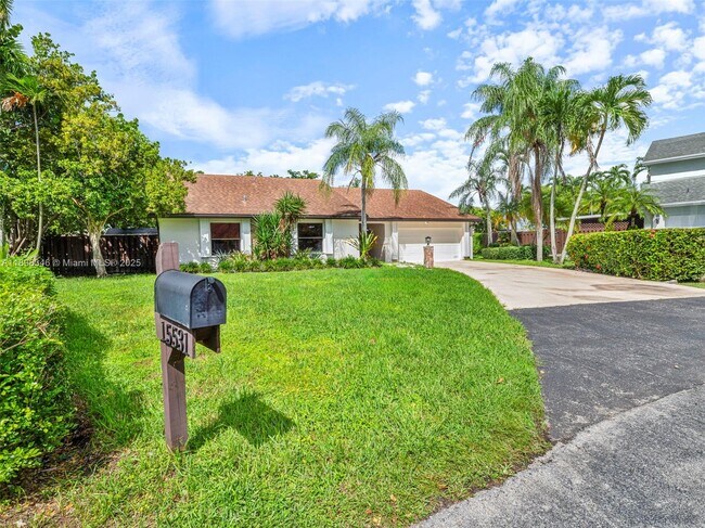 Building Photo - 15531 SW 54th Terrace