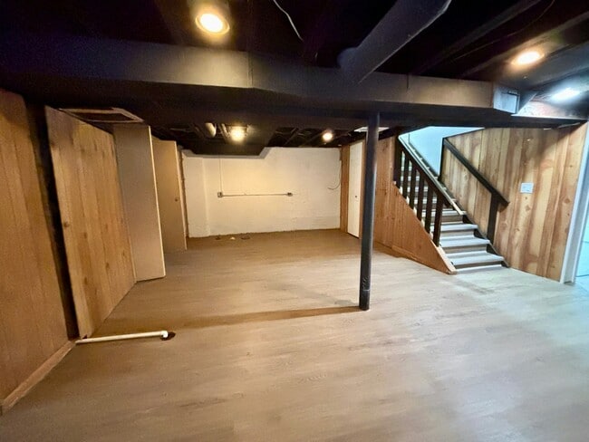 Building Photo - 31045 Marquette St