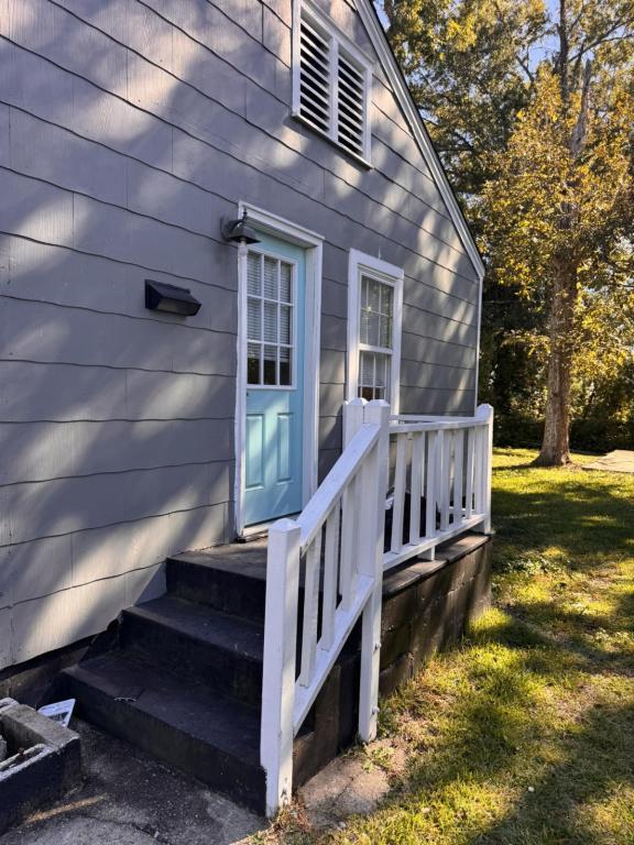 Building Photo - 2653 Foreman Cir