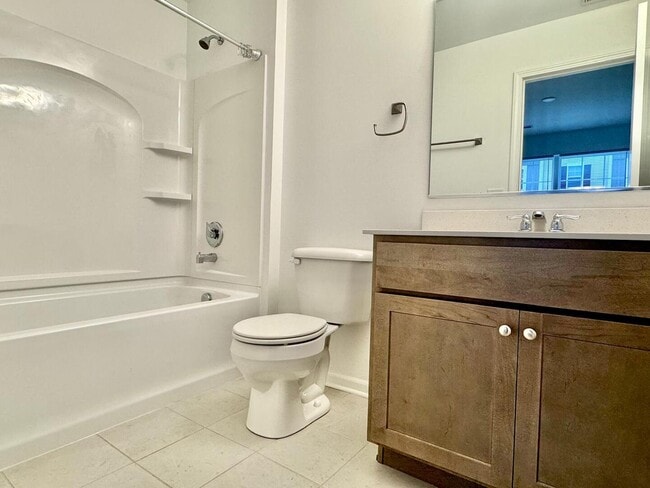 Building Photo - 4397 Chelsea Mnr Cir